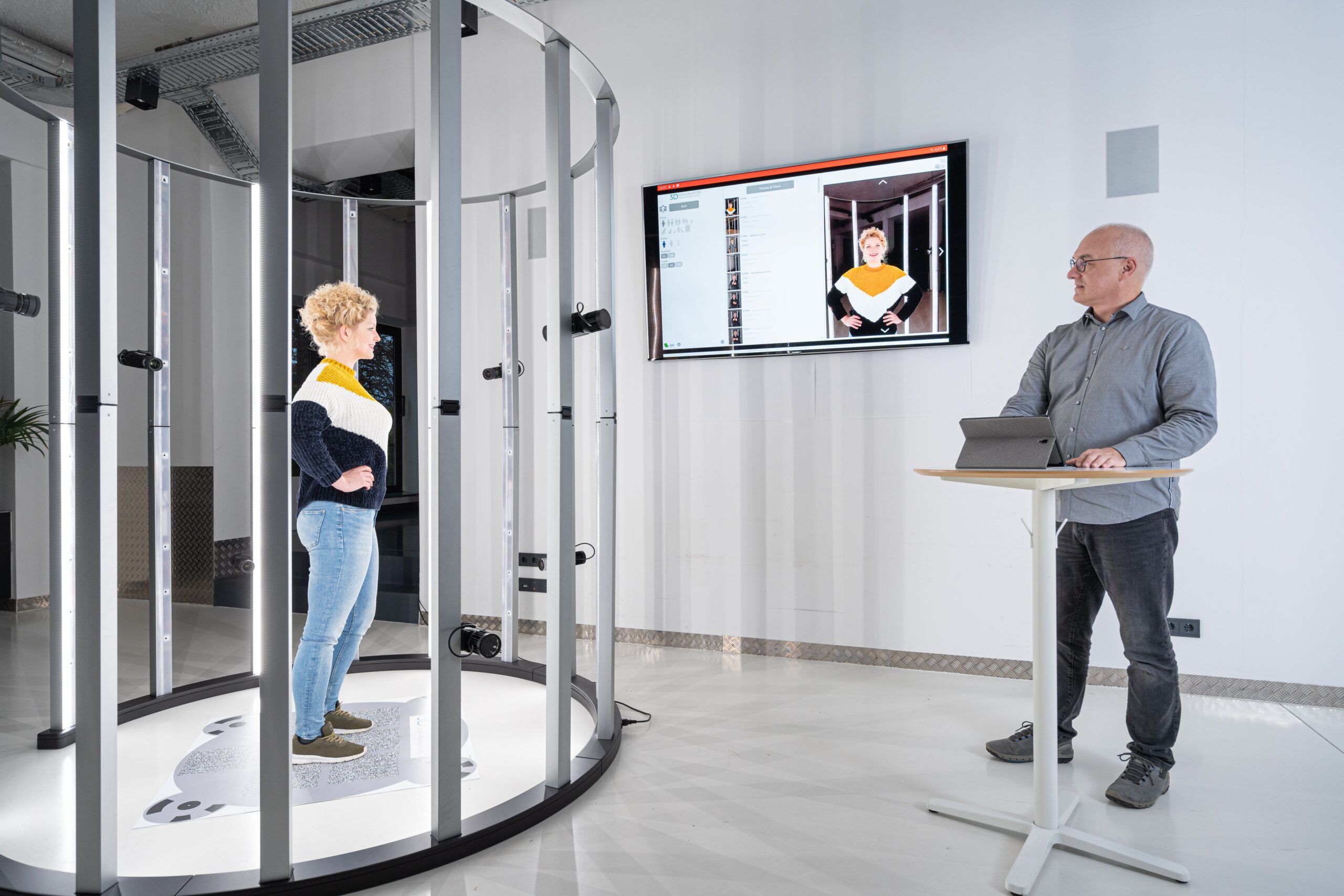 This total body scanner shows 3D images of the whole body - Medical Design  and Outsourcing